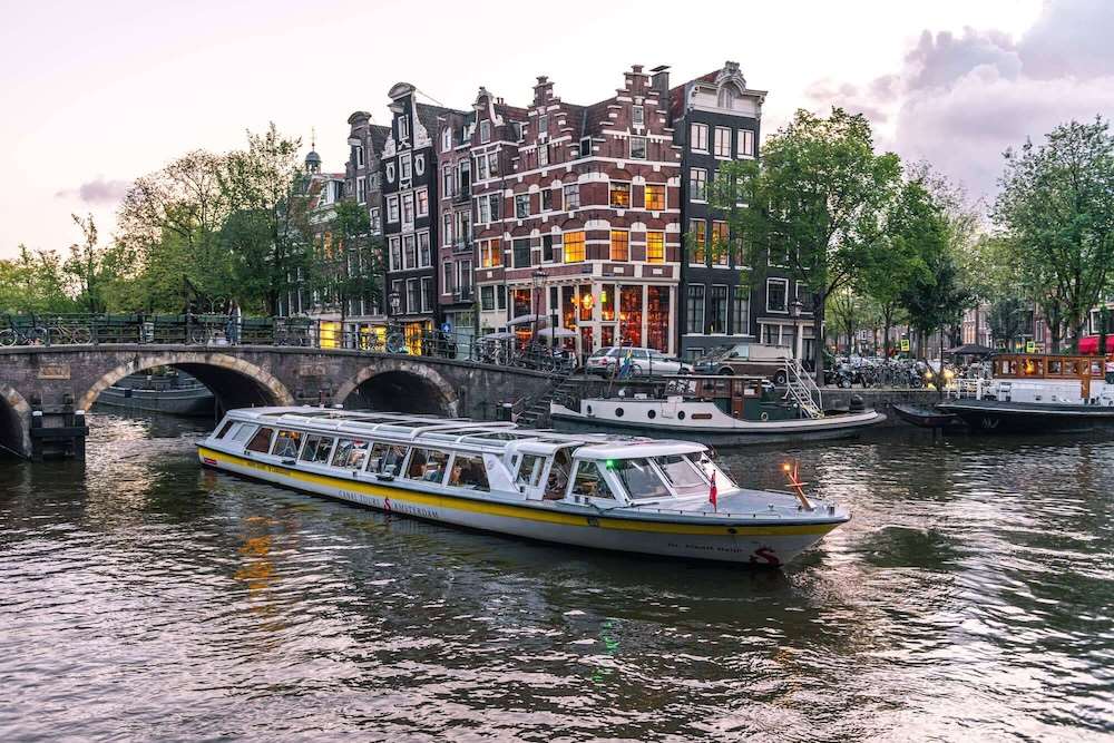Best of Amsterdam Canal Cruise 3