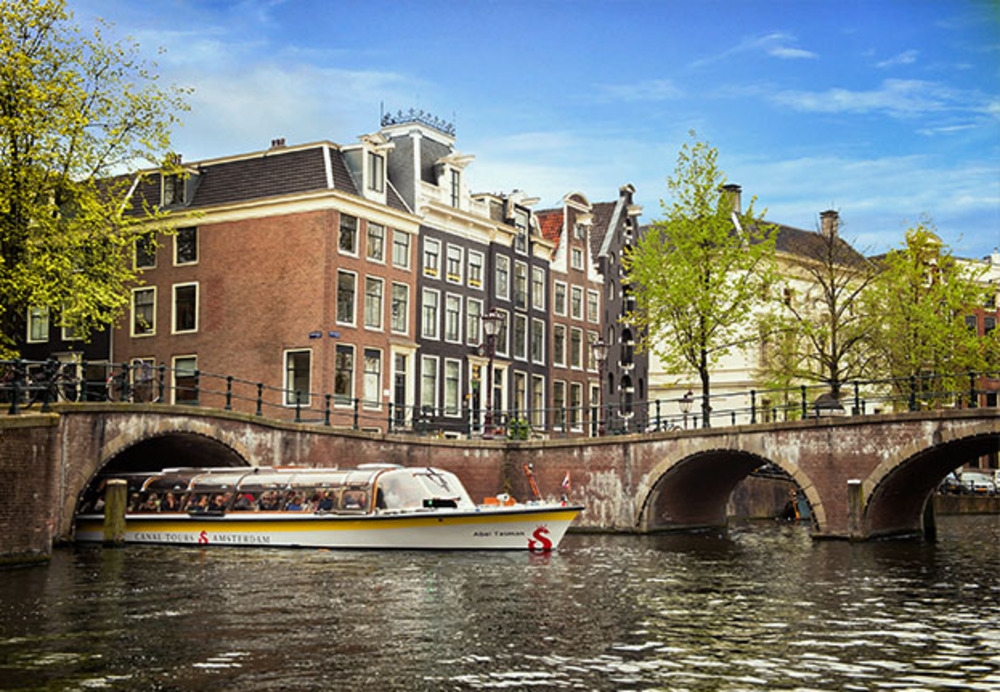 Best of Amsterdam Canal Cruise 4